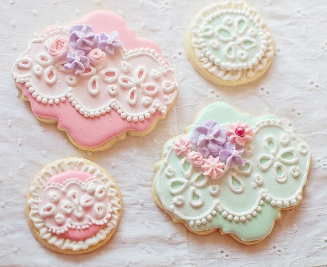 4 highly decorated cookies
