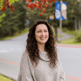 jordana ashman standing outside the kodiak college campus
