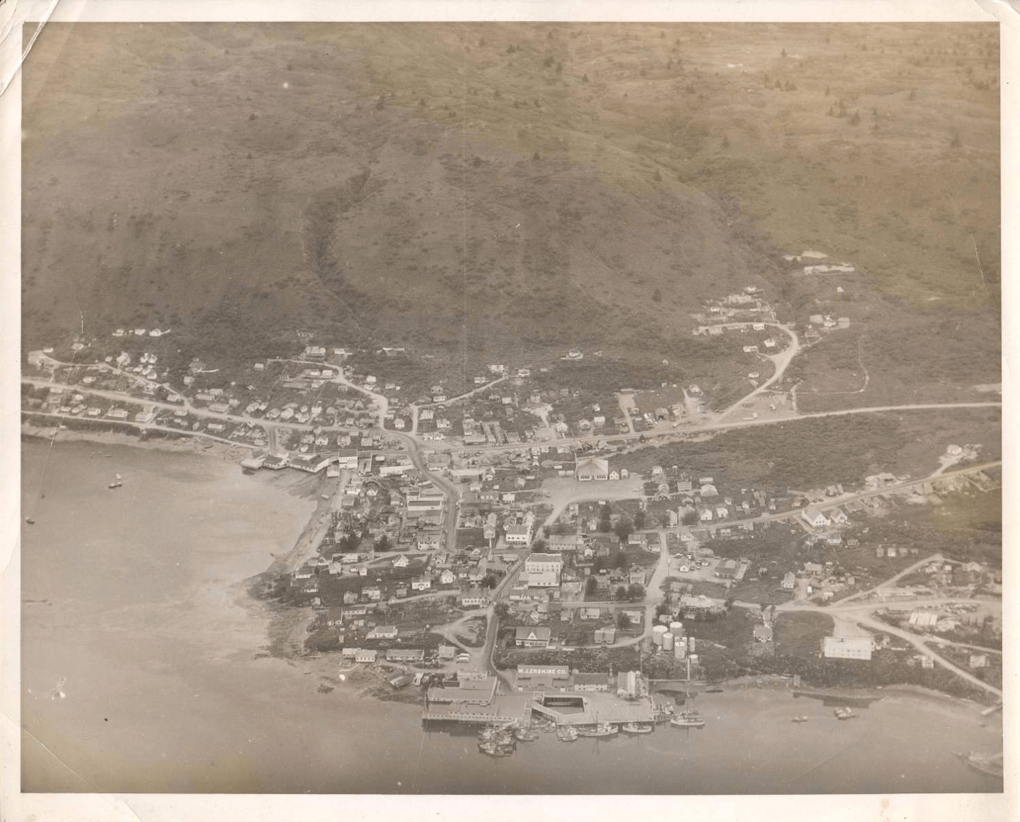 black and white aerial photo of downtown kodiak before the 1964 Tsunami